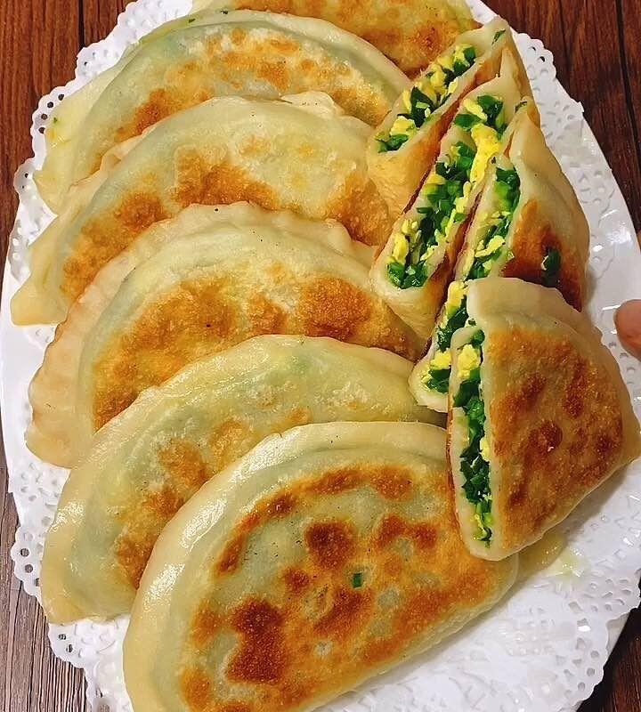 Egg & Chives Pocket