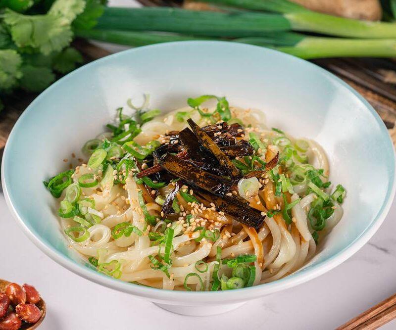 Scallion oil noodles