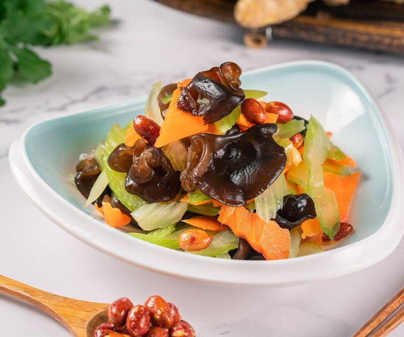Celery.Fungus.Carrots& Peanut Salad 
